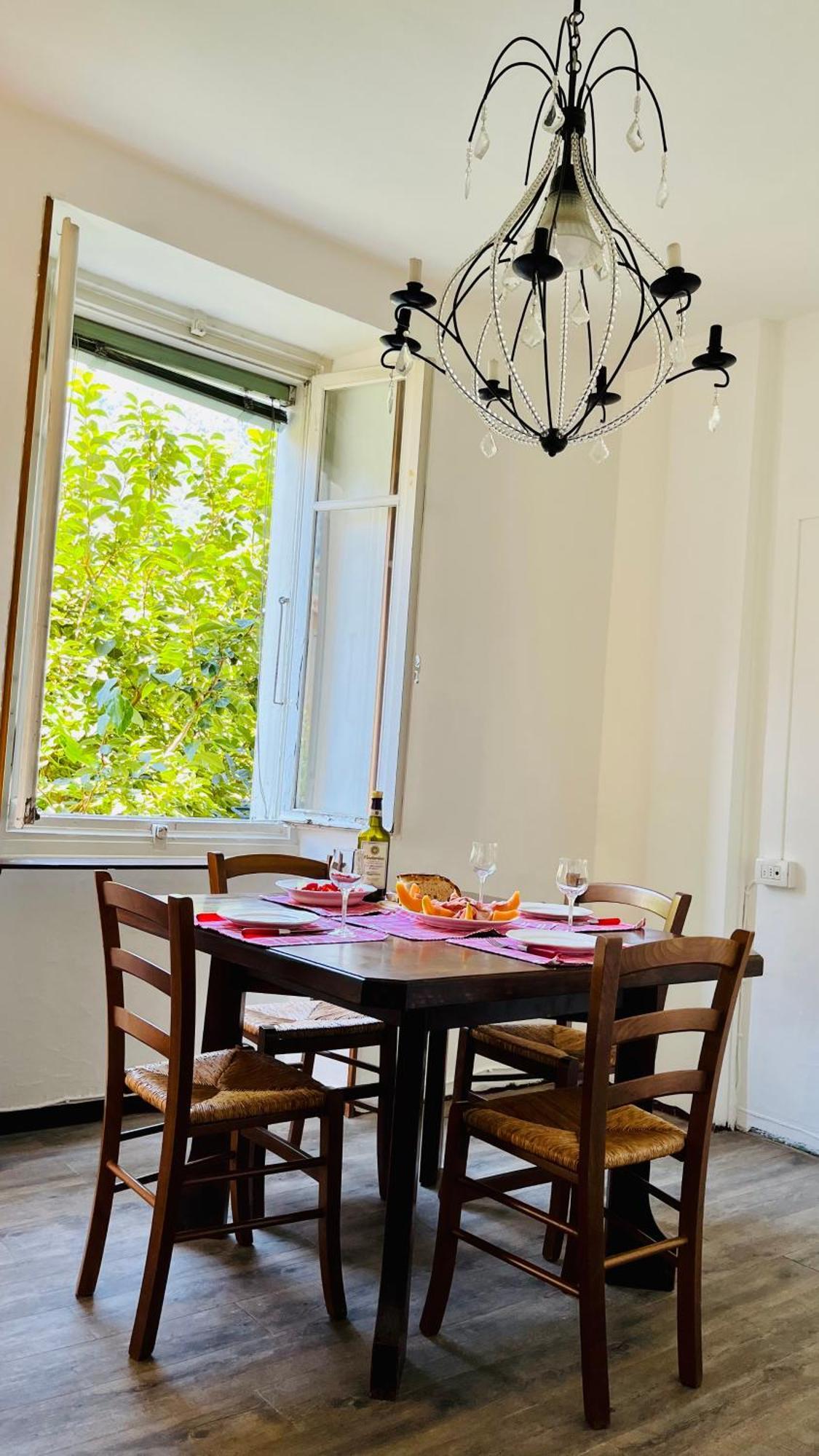 Antica Casa Storica Con Giardino Apartment โดโมดอสโซลา ภายนอก รูปภาพ