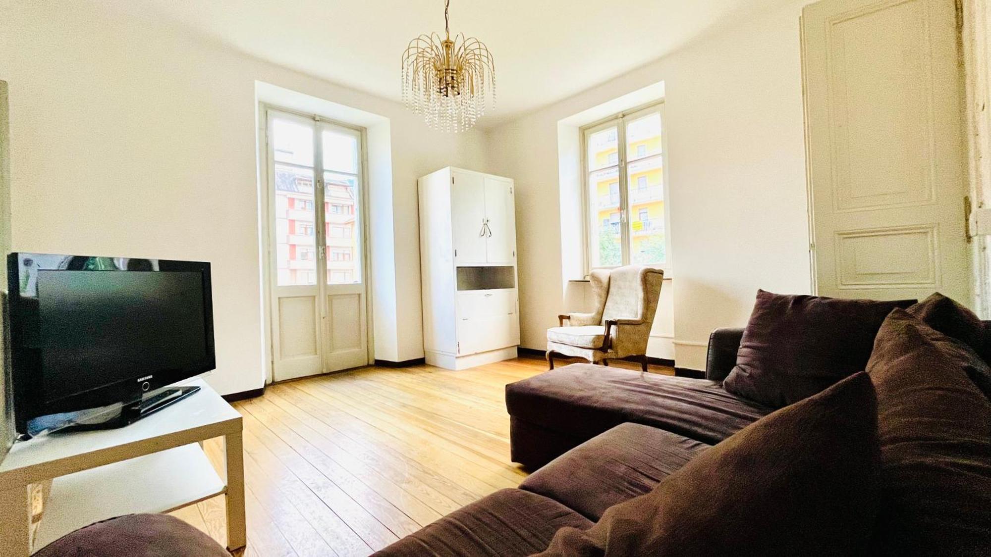 Antica Casa Storica Con Giardino Apartment โดโมดอสโซลา ภายนอก รูปภาพ