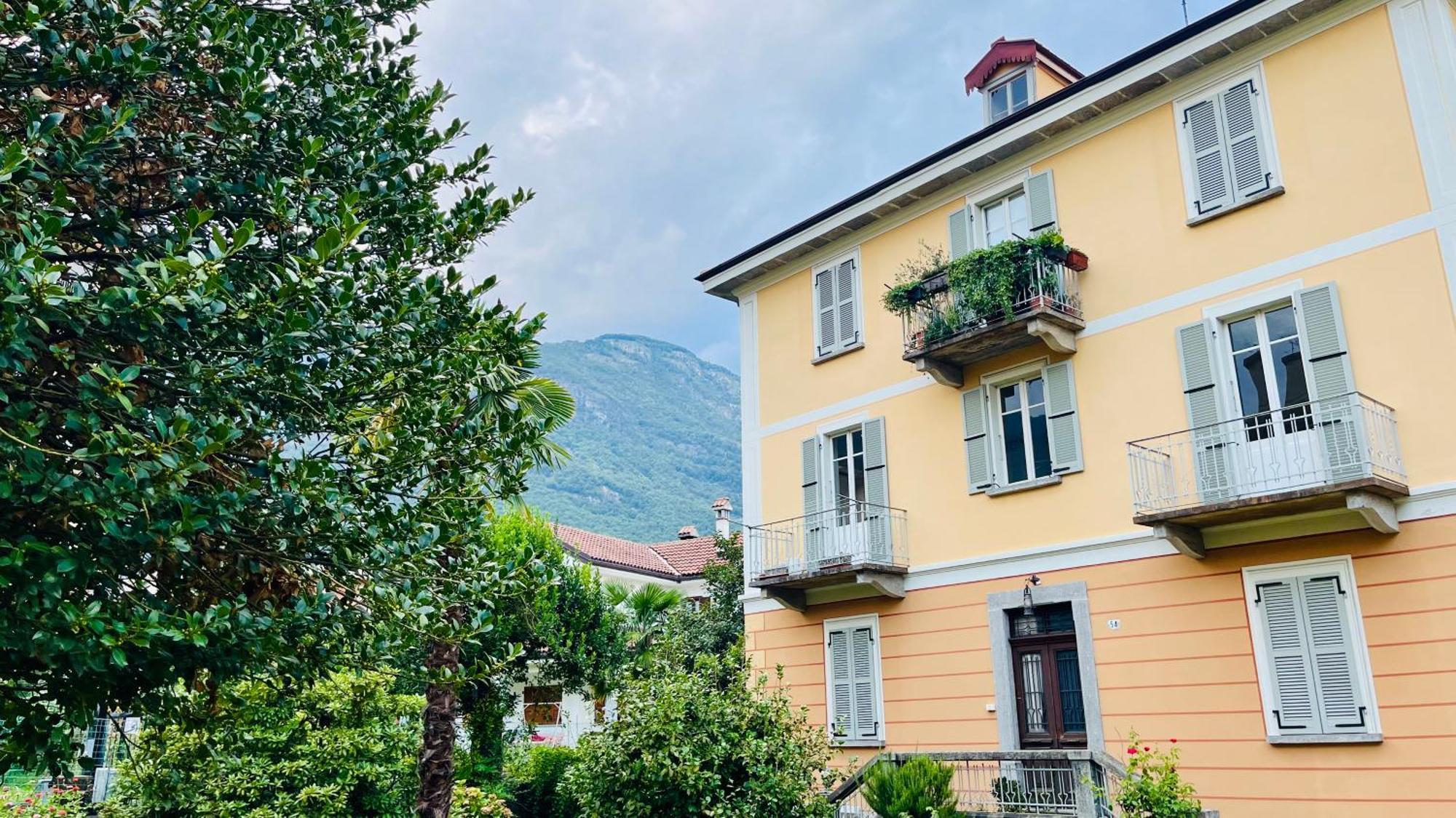 Antica Casa Storica Con Giardino Apartment โดโมดอสโซลา ภายนอก รูปภาพ